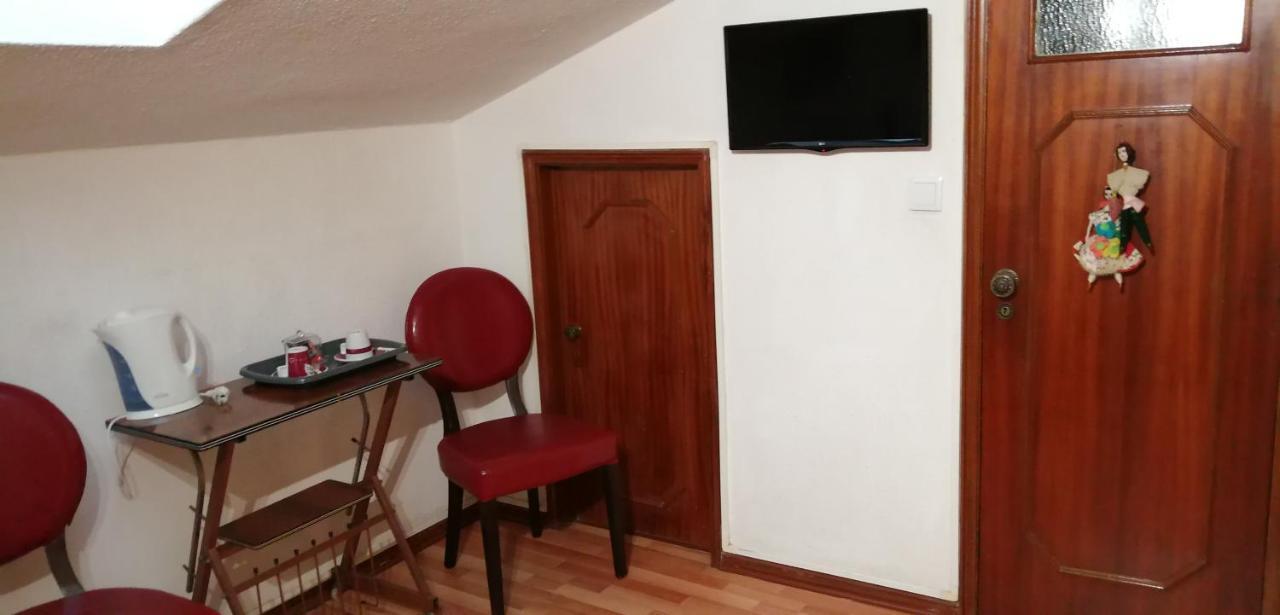 Suite Porto Luaran gambar